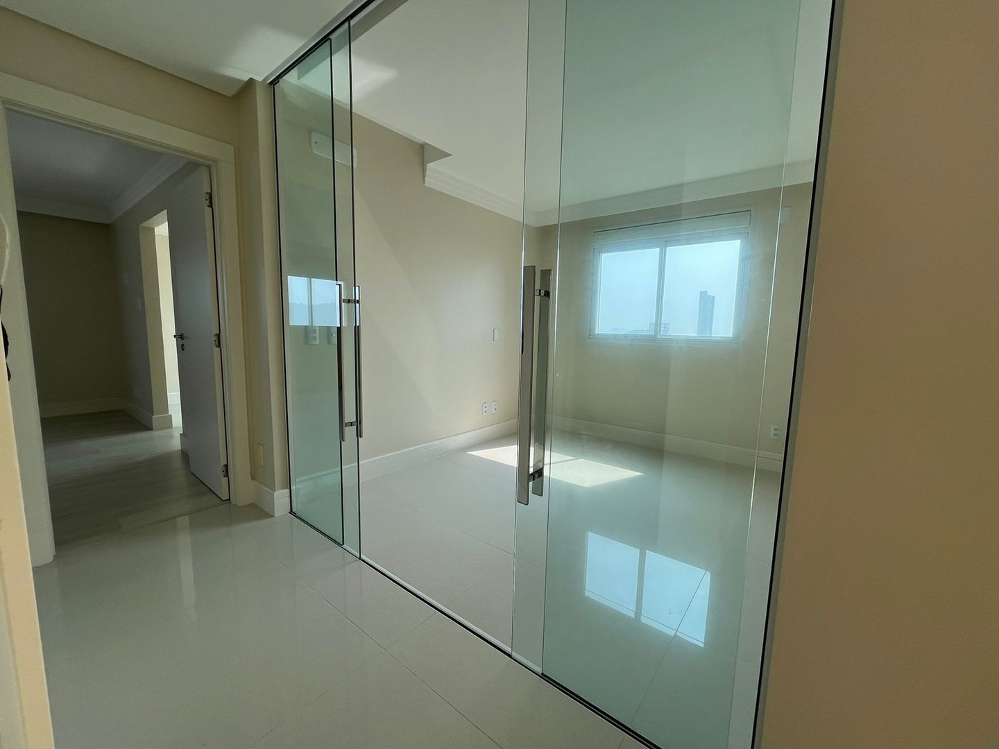 Apartamento no Edifício Alameda Jardins à venda no centro de Balneário Camboriú — foto 8