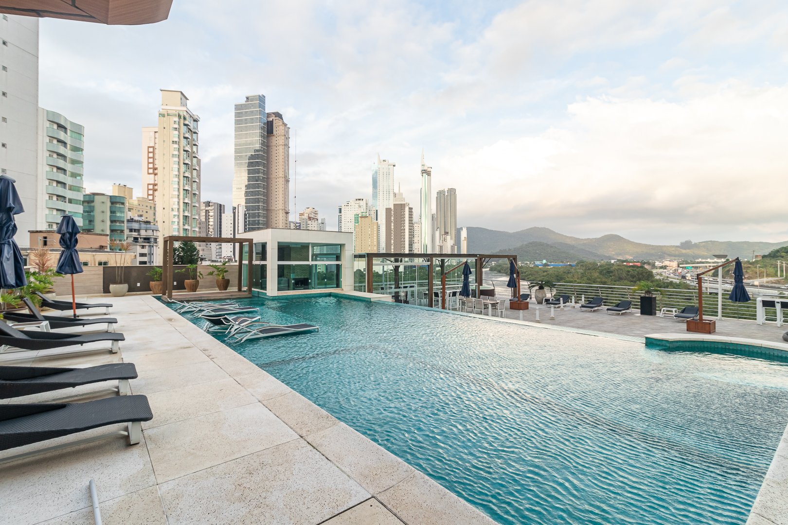 Apartamento no Edifício Marina Beach Tower à venda em Barra Sul, Balneário Camboriú — foto 63