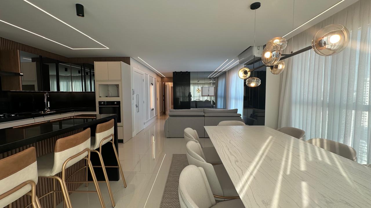 Apartamento Vista Mar no Edifício Eleganza Tower à venda no centro de Balneário Camboriú — foto 6