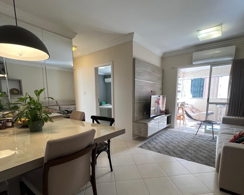 Apartamento Mobiliado no Edifício Solar Di Mansani à venda na Barra Sul, Balneário Camboriú