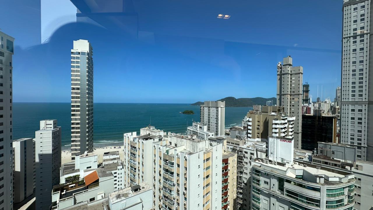 Apartamento vista mar no Edifício Cyano Mare à venda no centro de Balneário Camboriú — foto 12