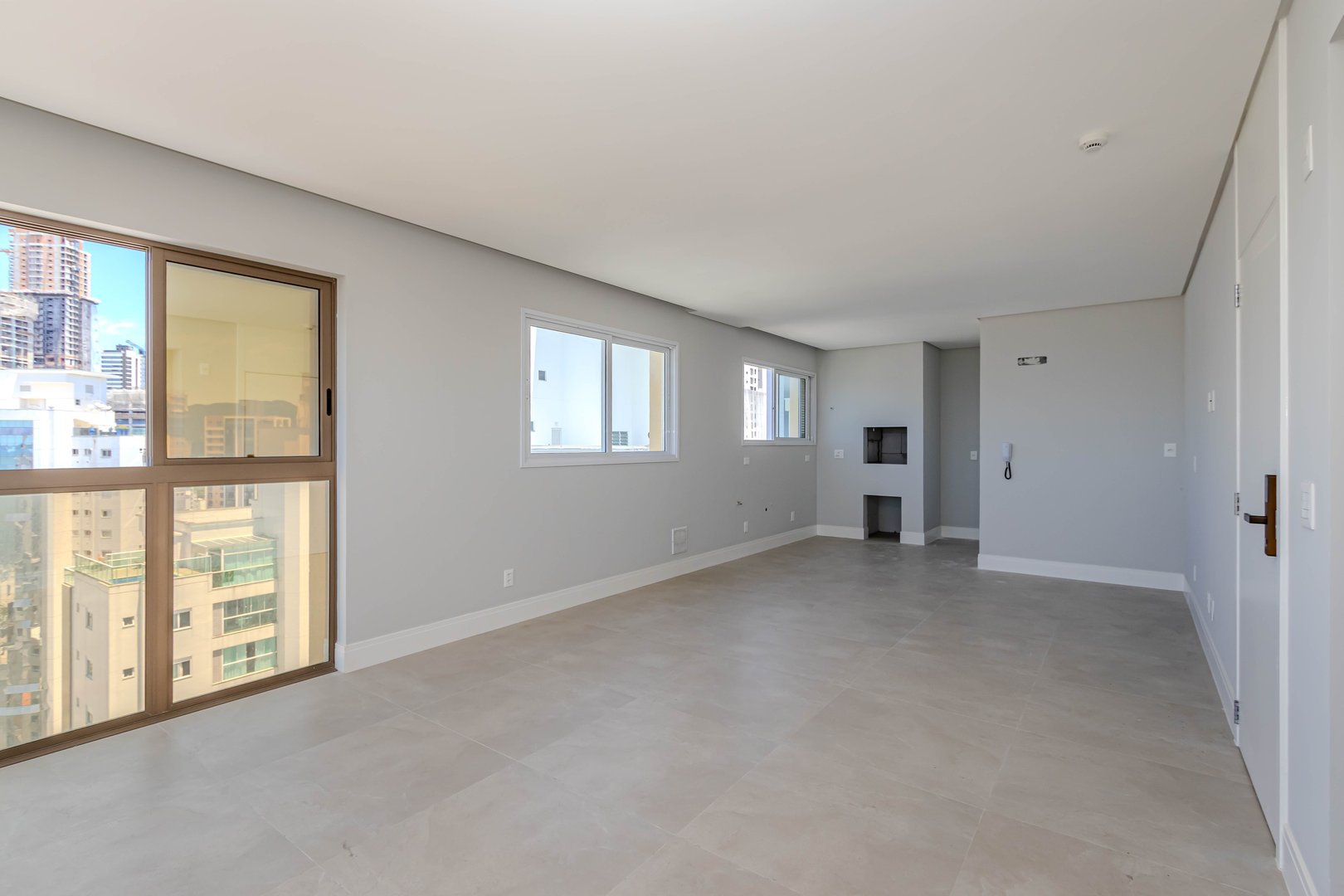 Apartamento no Edifício Palazzo Del Sole à venda no Centro de Balneário Camboriú — foto 6