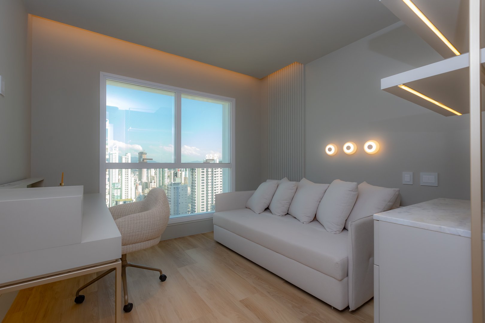 Apartamento Frente Mar no Edifício Boreal Tower à venda no centro de Balneário Camboriú — foto 19