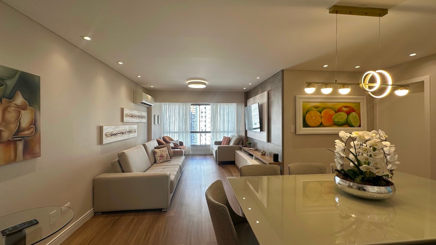 Apartamento no Edifício Monte Olympos à venda no centro de Balneário Camboriú — foto 3