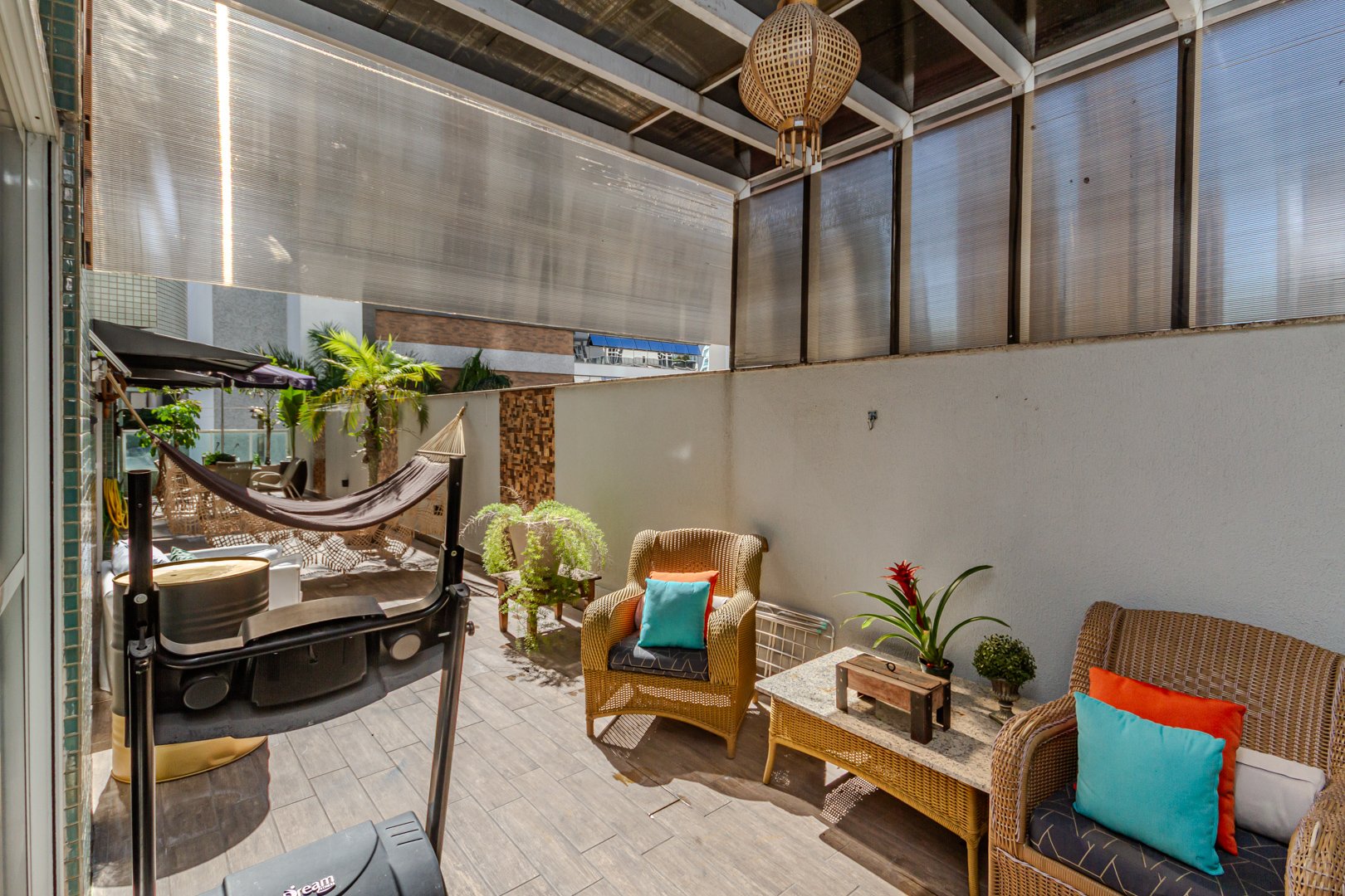 Apartamento Diferenciado no Edifício Sonnen Platz à venda no centro de Balneário Camboriú — foto 21