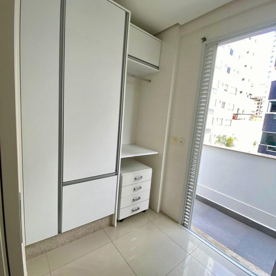 Apartamento Diferenciado no Edifício Residencial Porto Verano à venda no centro de Balneário Camboriú — foto 21