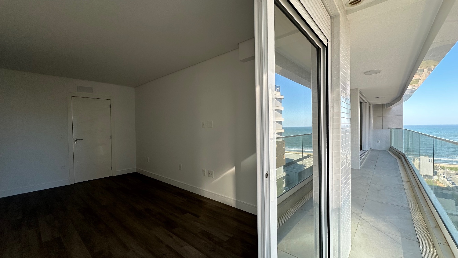 Apartamento Vista Mar no Edifício Le Blanc à venda na Praia Brava em Itajaí — foto 7