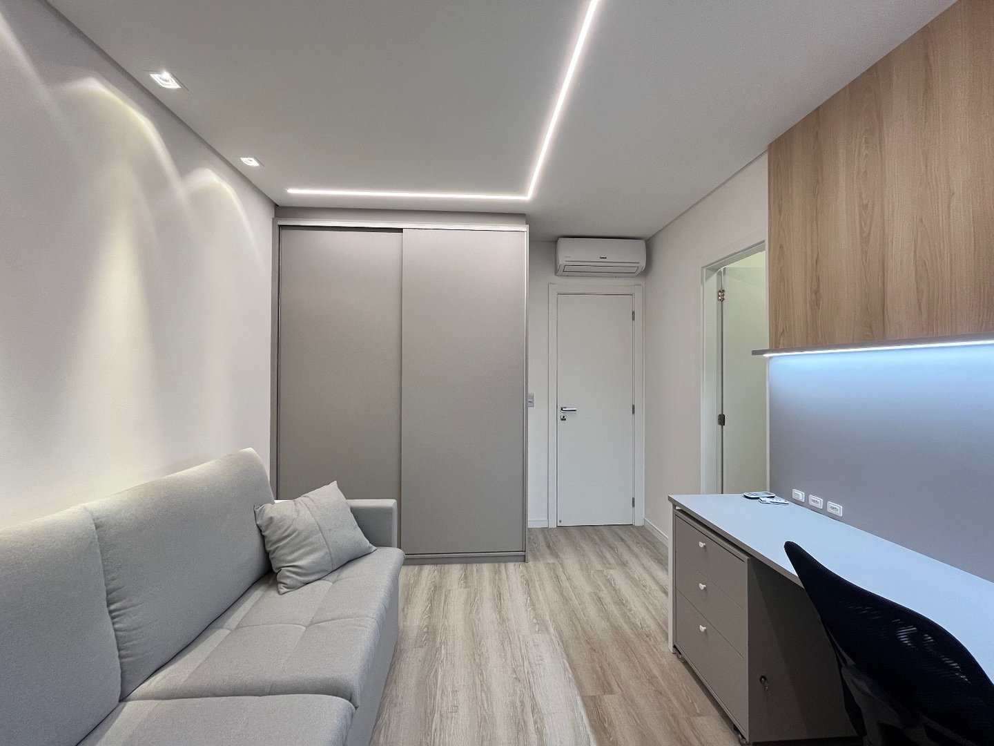 Apartamento no Edifício Villa Alba à venda no centro em Balneário Camboriú — foto 15