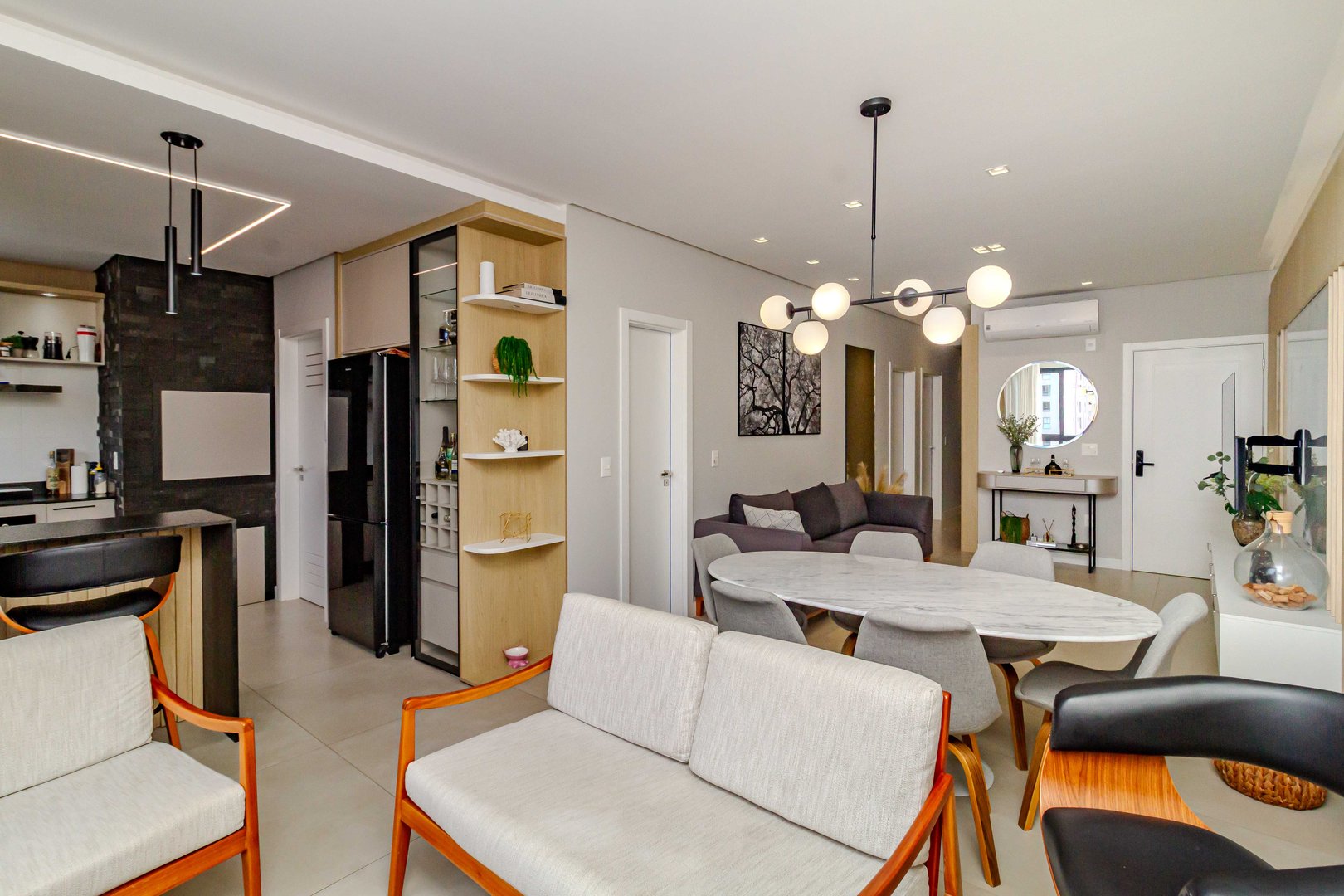 Apartamento no Edifício Kirra Residence à venda no centro de Balneário Camboriú — foto 4