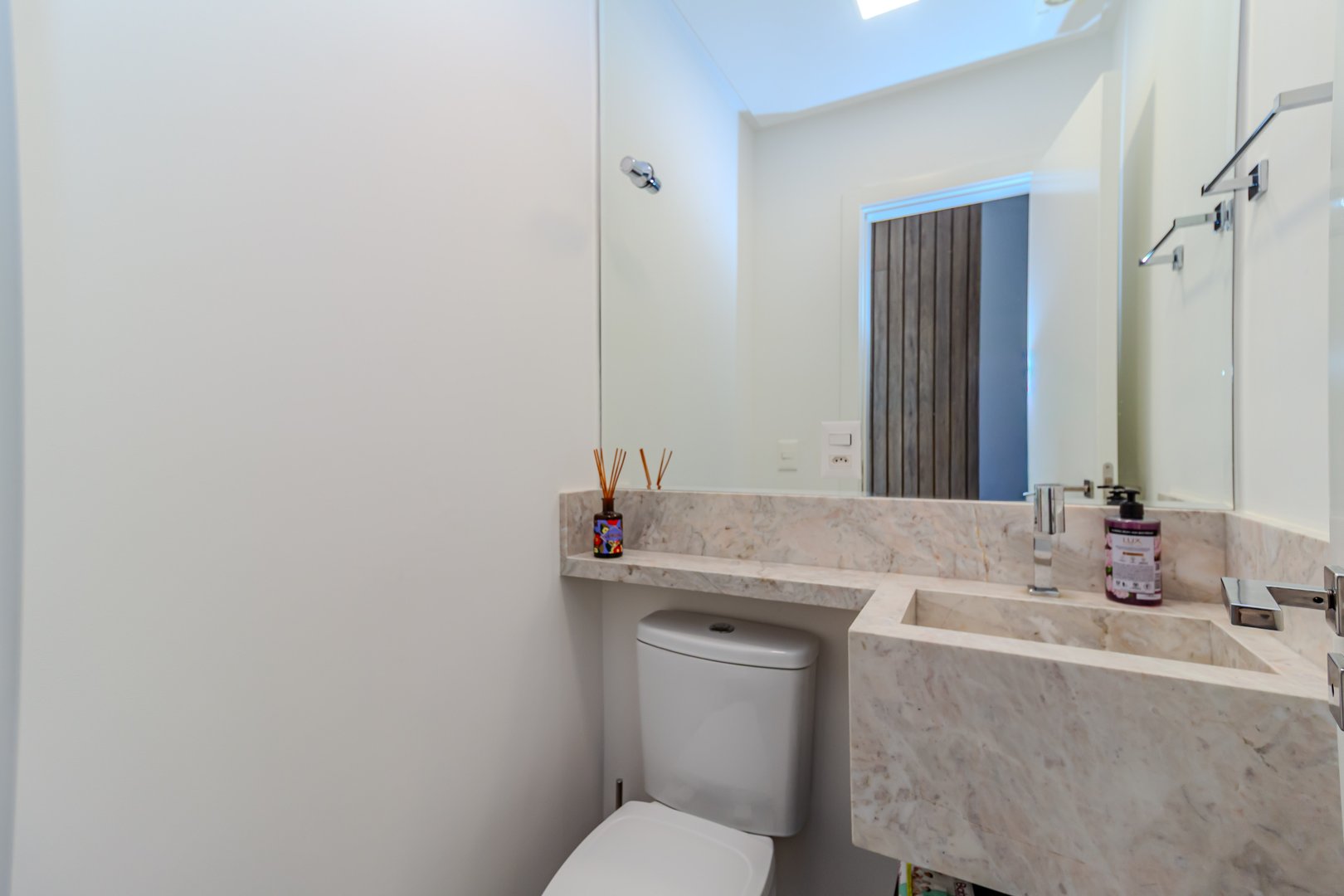 Apartamento no Edifício Montpellier à venda no Pioneiros em Balneário Camboriú — foto 11