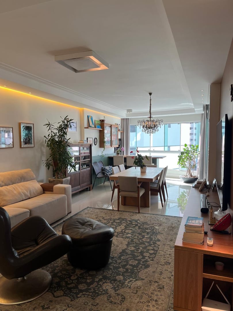 Apartamento no Edifício Vale dos Reis à venda na Barra Sul em Balneário Camboriú — foto 3