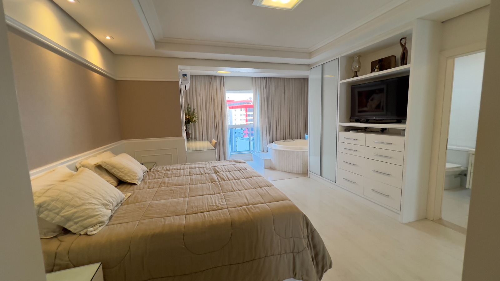 Apartamento Duplex no Edifício Vermont à venda no centro de Balneário Camboriú — foto 8