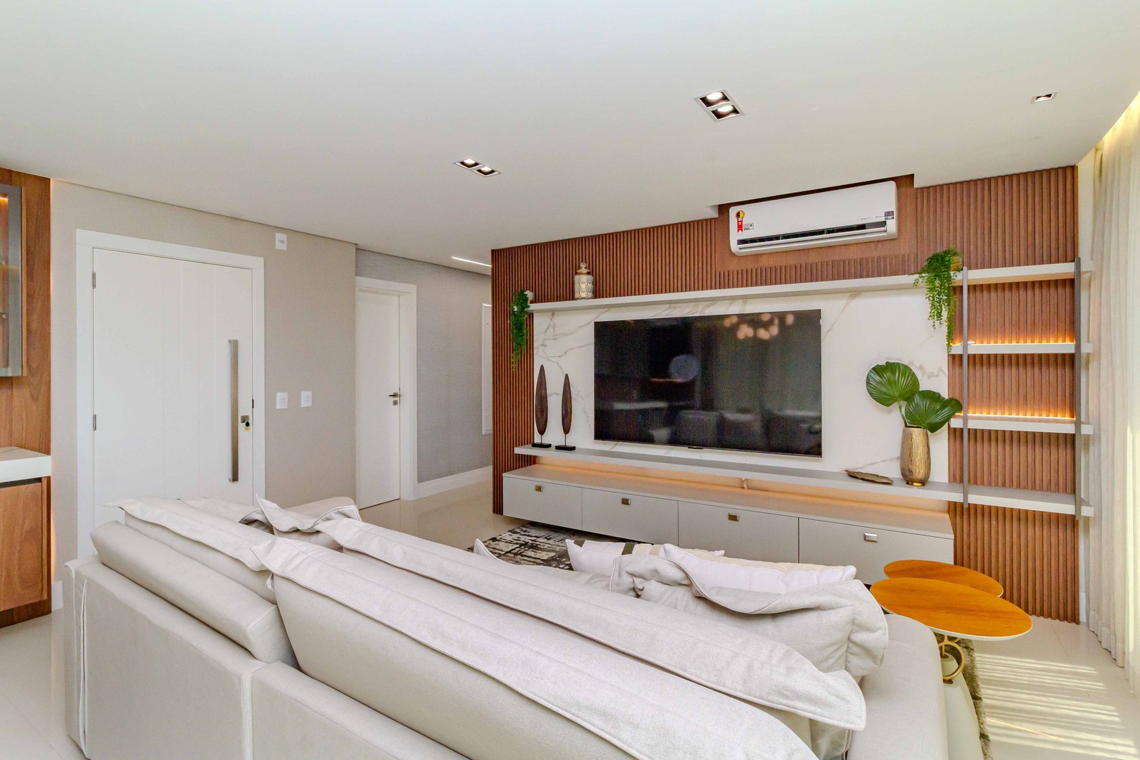 Apartamento Vista Mar no Edifício Olympo Tower à venda no centro de Balneário Camboriú — foto 5