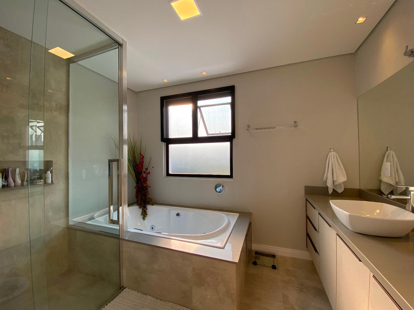 Casa no Condomínio Caledônia à venda em Camboriú — foto 27