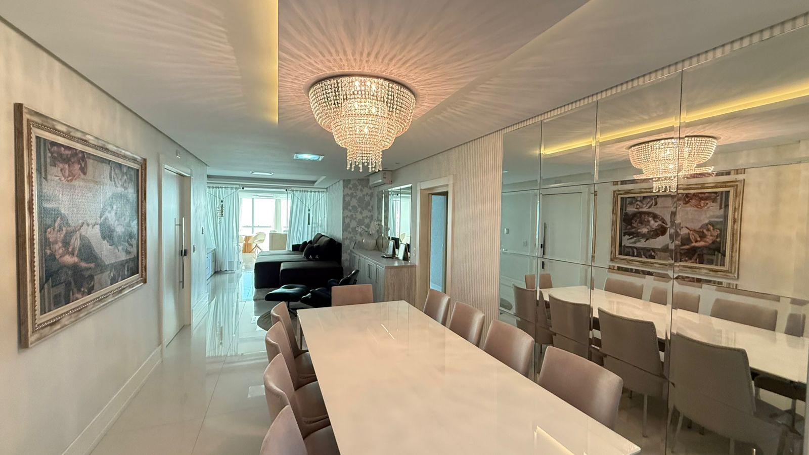 Apartamento no Edifício Sea's Palace Residence à venda no centro de Balneário Camboriú — foto 12