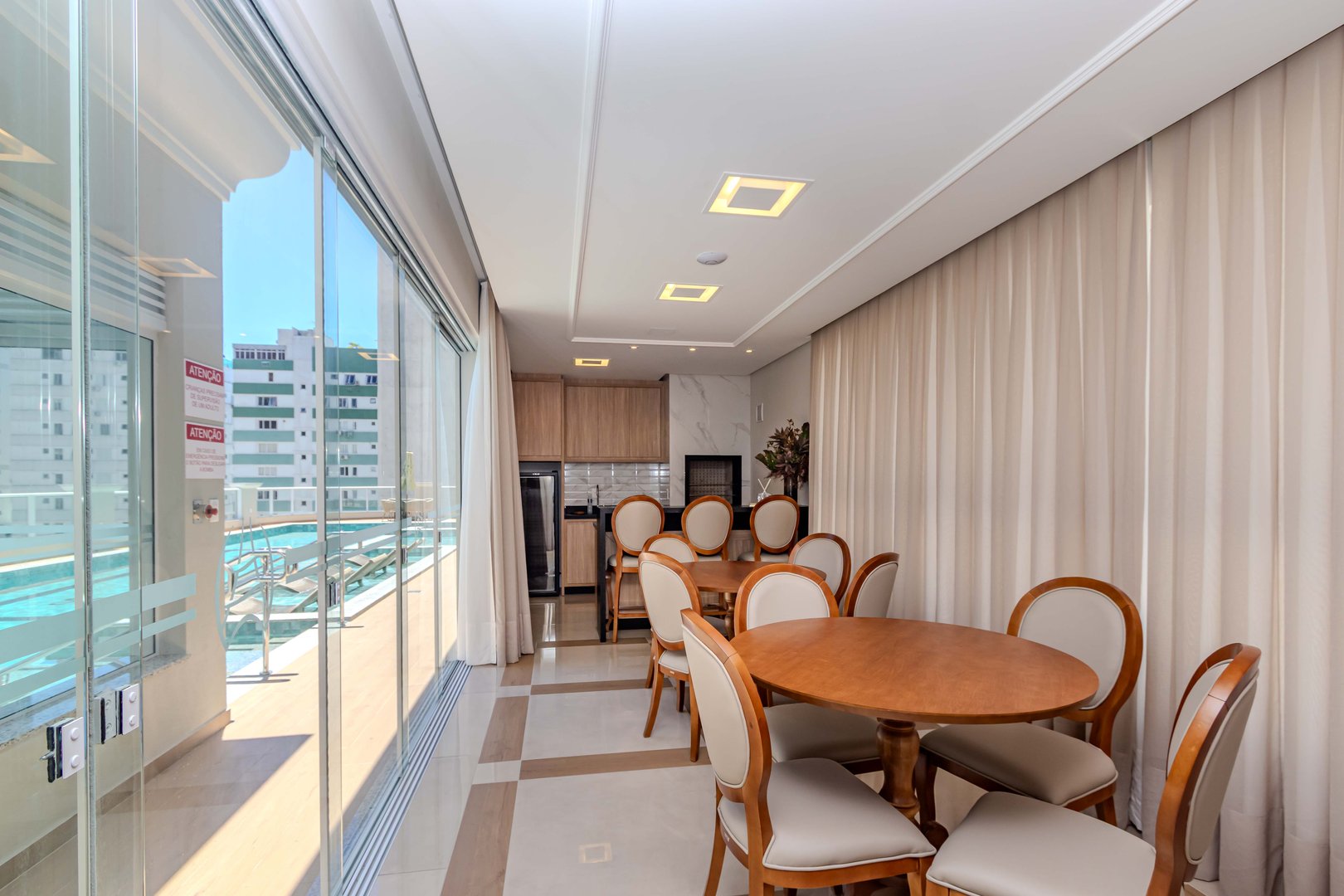 Apartamento Vista Mar no Edifício La Belle Tour Residence à venda no centro de Balneário Camboriú — foto 26