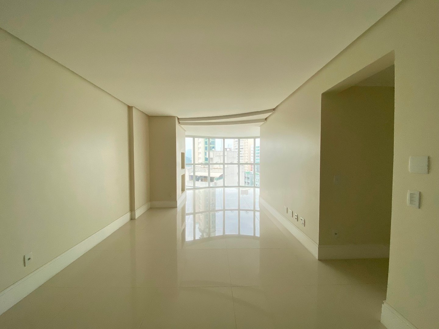 Apartamento no Edifício Le Majestic à venda no centro de Balneário Camboriú — foto 5