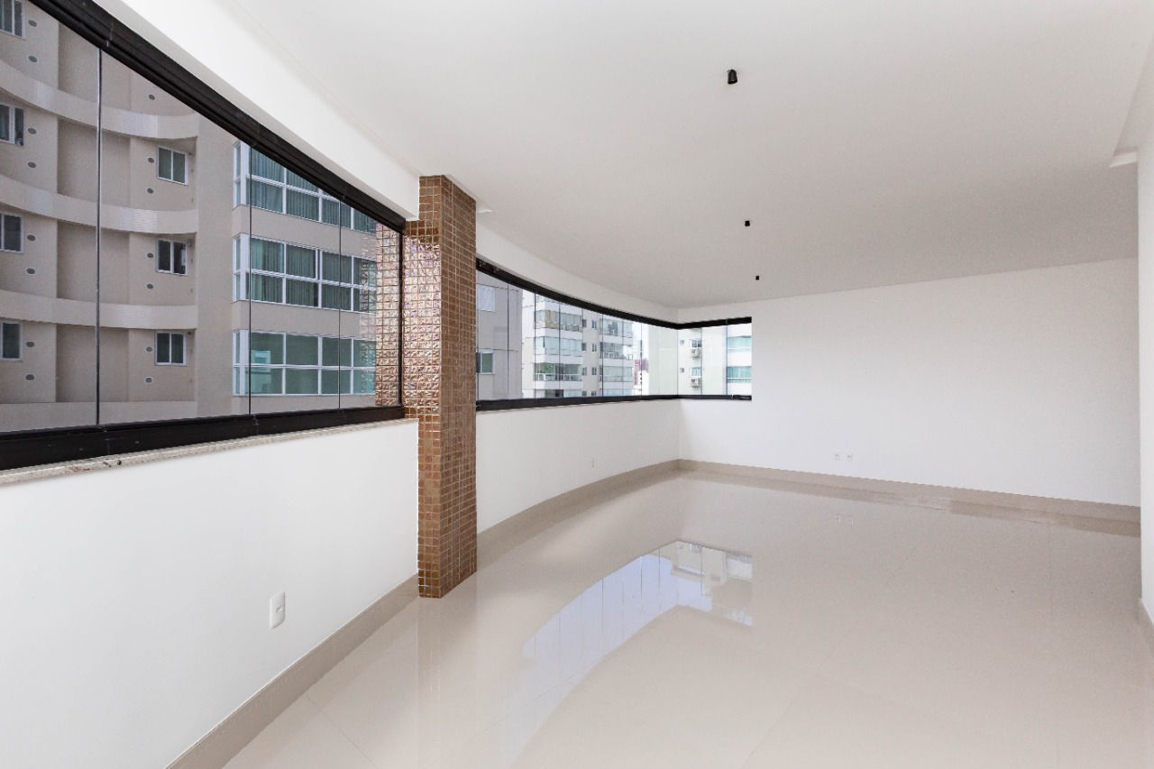 Apartamento no Edifício Villa Castelli à venda no Centro de Balneário Camboriú — foto 12