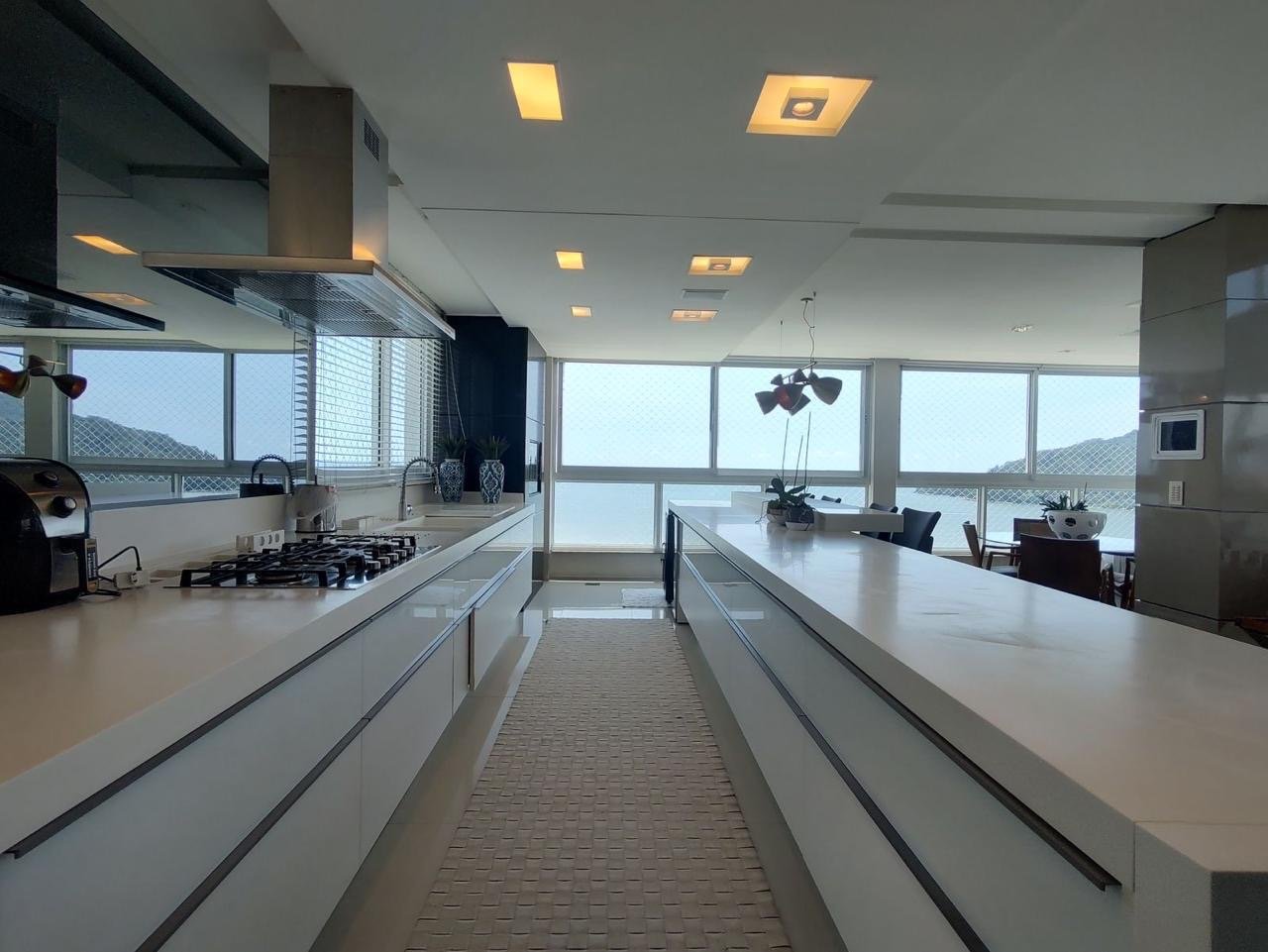 Cobertura Triplex no Edifício Catarina de Alexandria à venda no centro de Balneário Camboriú — foto 6