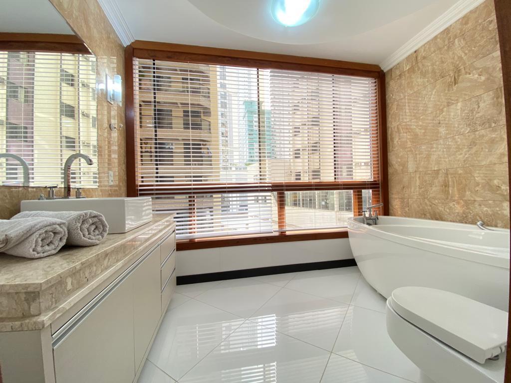 Apartamento no Edifício Boston à venda no centro de Balneário Camboriú — foto 10