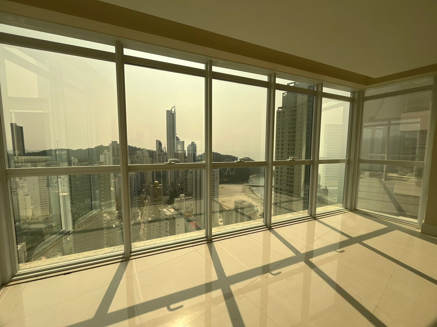 Apartamento no Edifício Alameda Jardins à venda no centro de Balneário Camboriú — foto 6