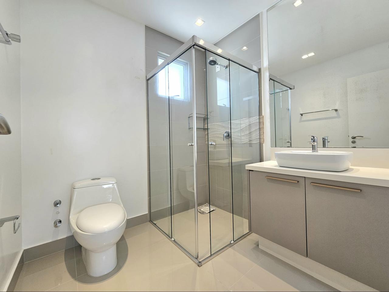 Apartamento Mobiliado no Edifício Portinax Residence à venda no centro de Balneário Camboriú — foto 15
