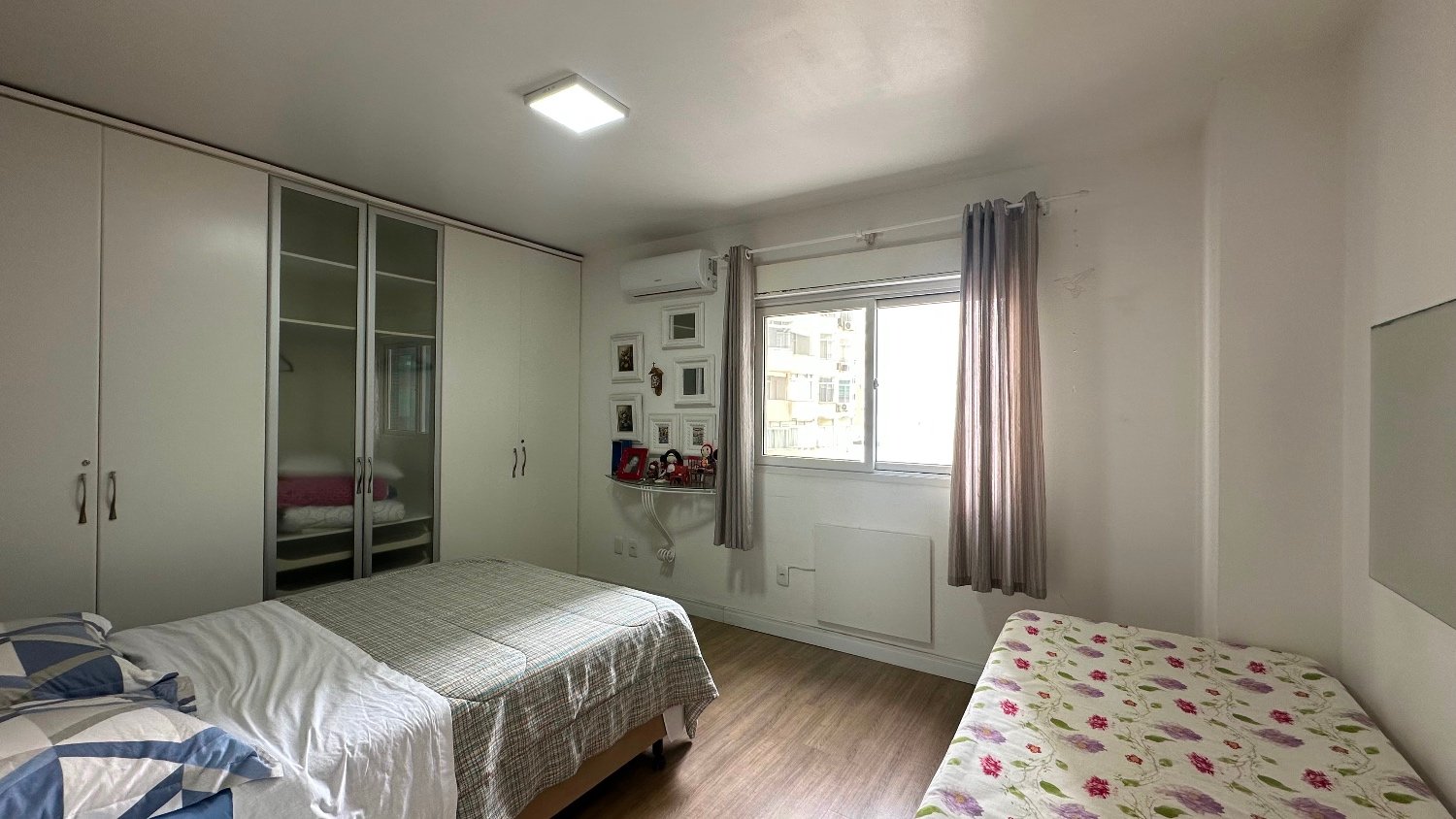 Apartamento no Edifício Vitória Régia à venda no centro em Balneário Camboriú — foto 9