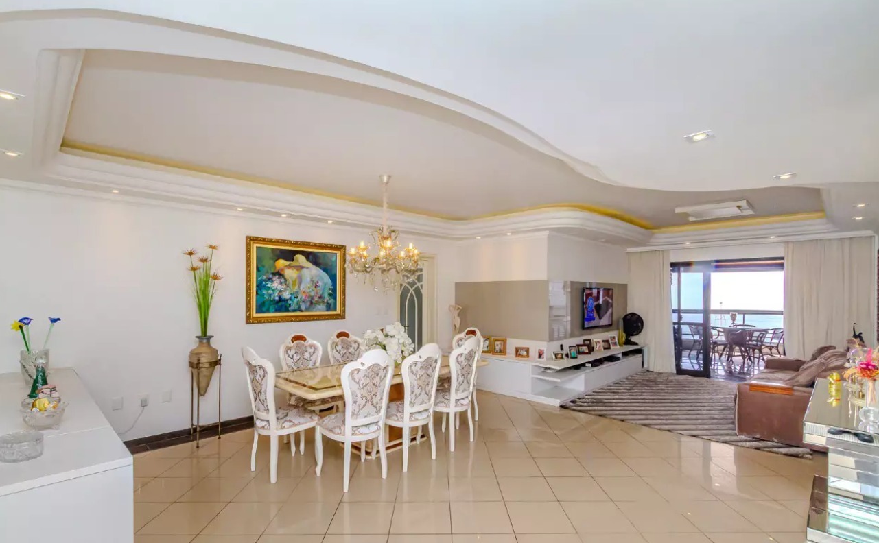 Apartamento no Edifício Real Park à venda no centro de Balneário Camboriú