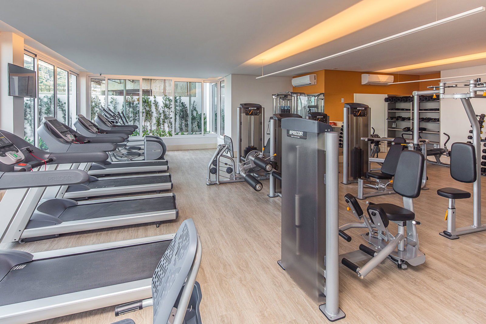 Apartamento no Edifício Ibiza Towers no Centro de Balneário Camboriú — foto 5