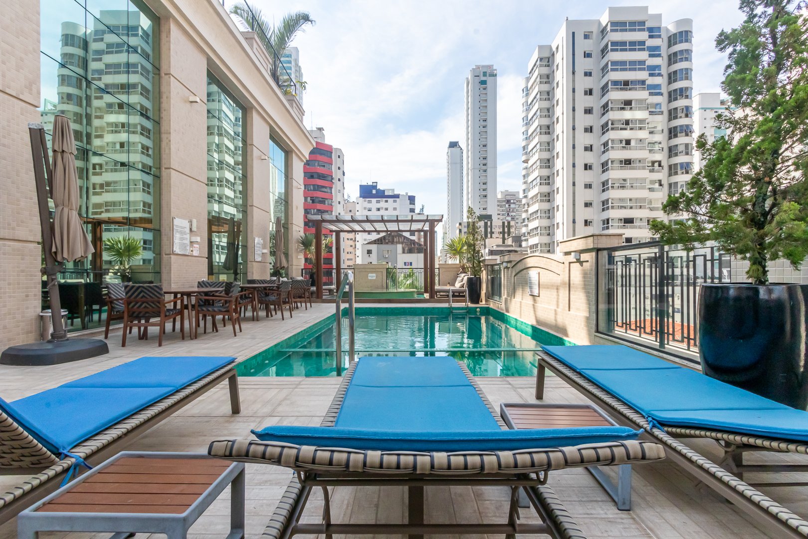 Apartamento Vista Mar no Edifício Parigi à venda no centro de Balneário Camboriú — foto 23