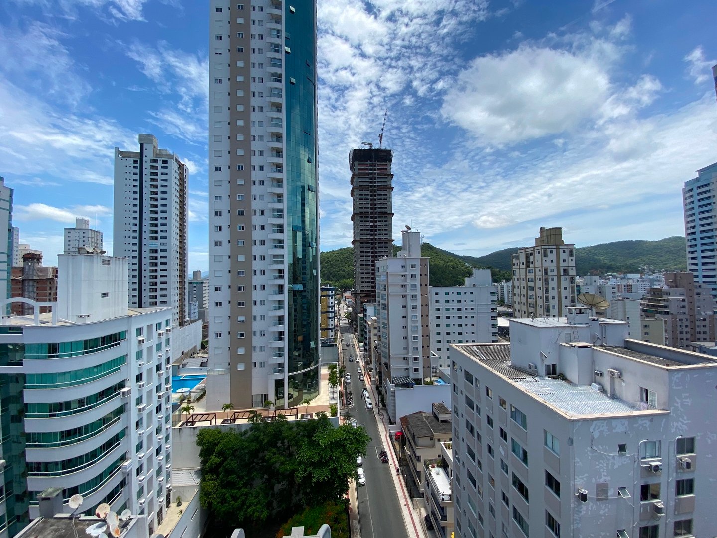 Cobertura no Edifício Solar dos Ramos à venda no centro de Balneário Camboriú — foto 11