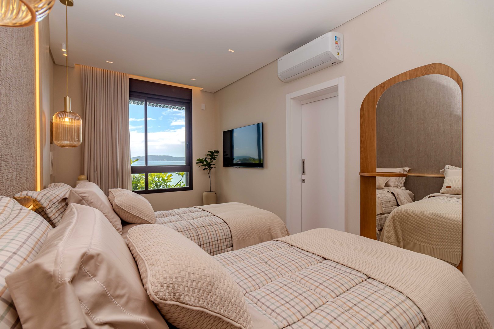 Apartamento no Edifício 143 Mayfair à venda em Itapema — foto 4