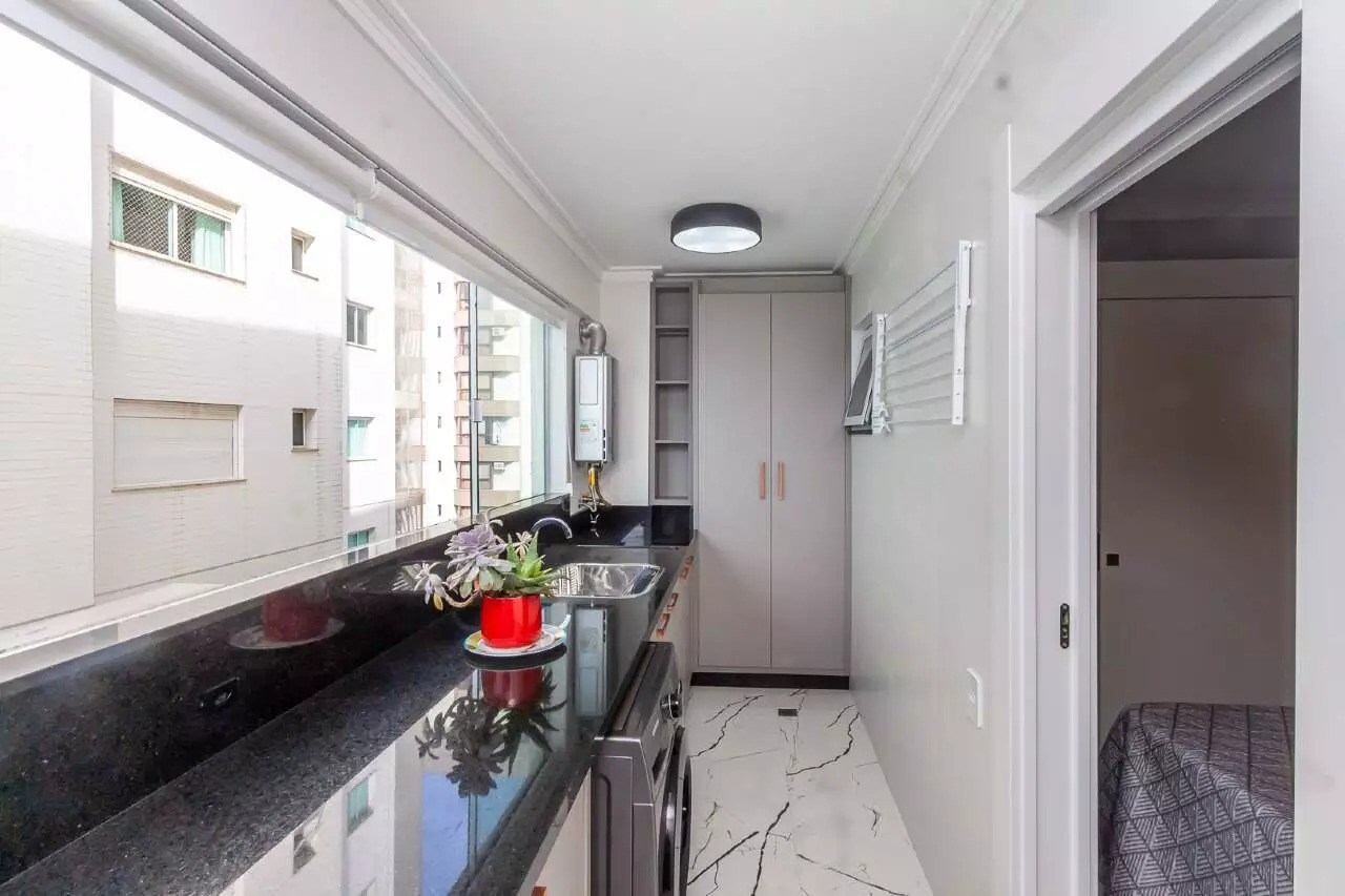 Apartamento Frente Mar no Edifício Imperatriz à venda no centro de Balneário Camboriú — foto 10