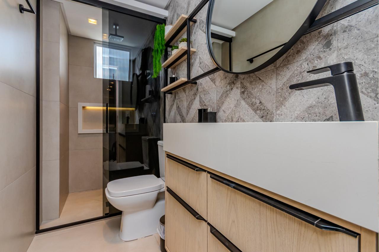 Apartamento Frente Mar no Edifício Saint Tropez à venda na Barra Sul em Balneário Camboriú — foto 16
