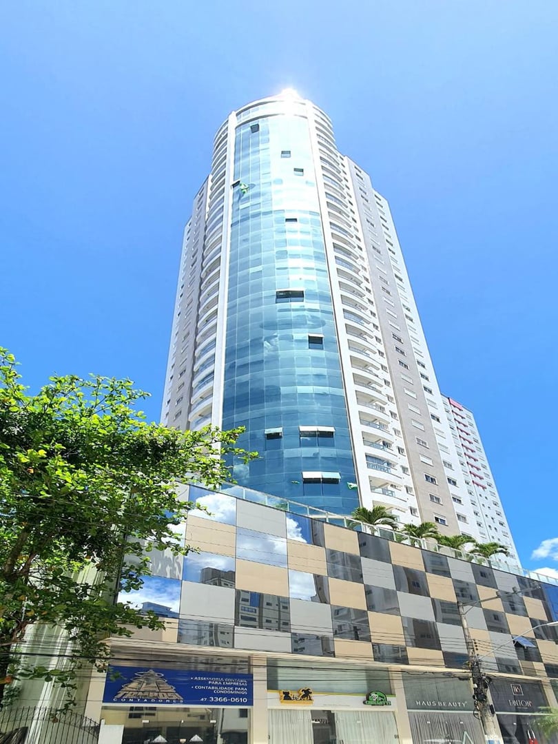 Apartamento Mobiliado no Edifício Portinax Residence à venda no centro de Balneário Camboriú — foto 16