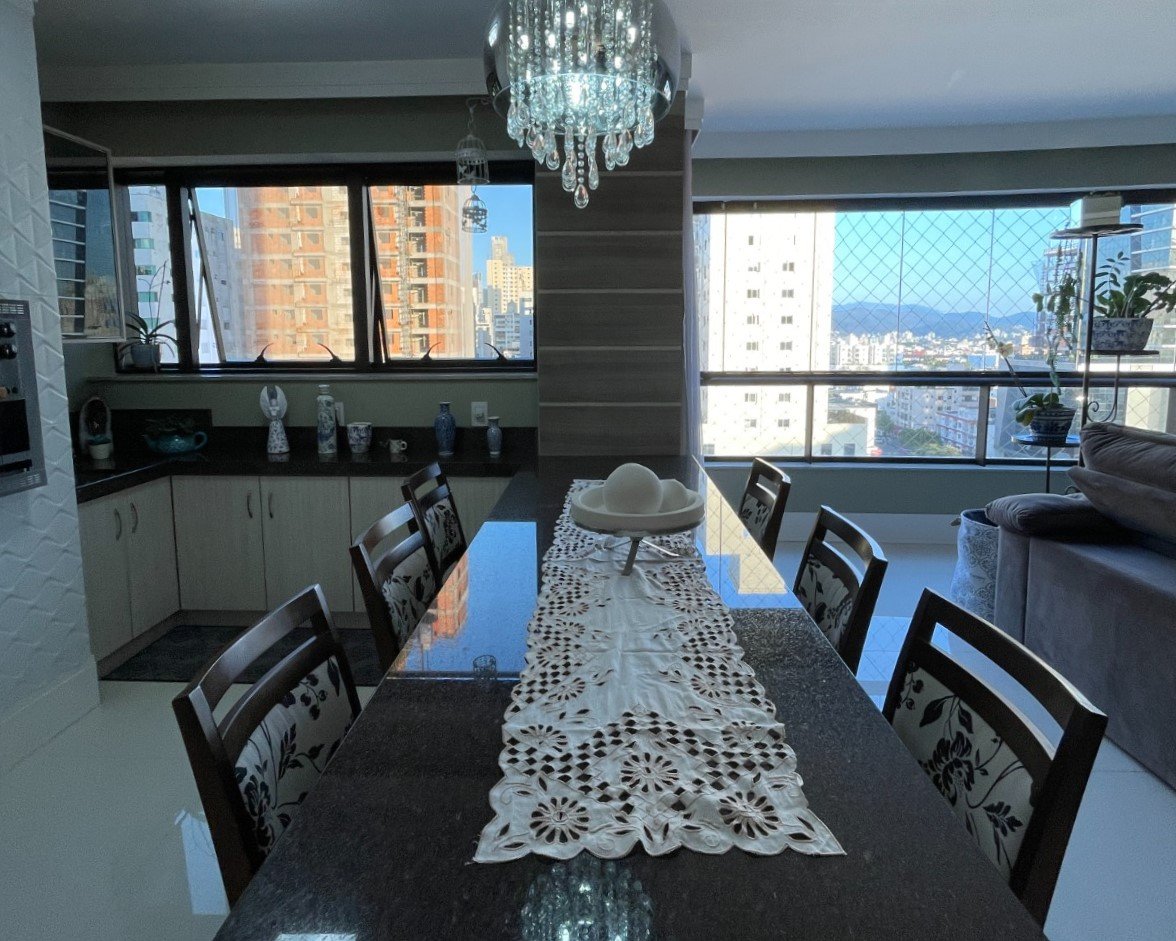 Apartamento no Edifício Residencial Merithamon à venda no centro de Balneário Camboriú — foto 3