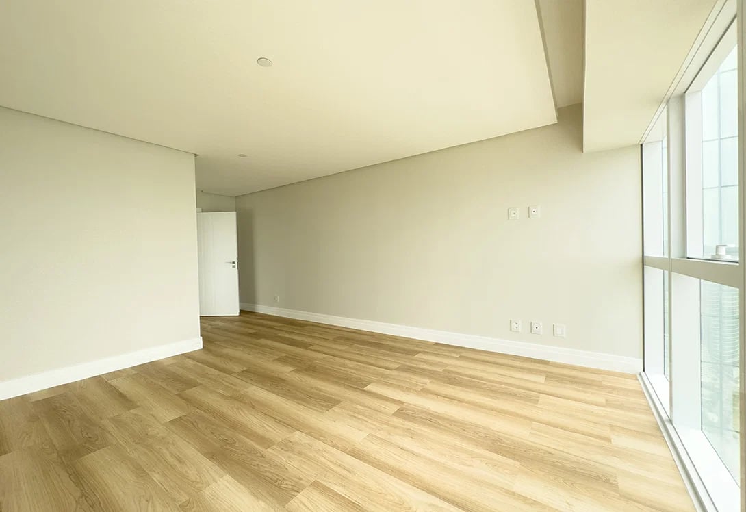 Apartamento Frente Mar no Edifício One Tower à venda no centro de Balneário Camboriú — foto 6