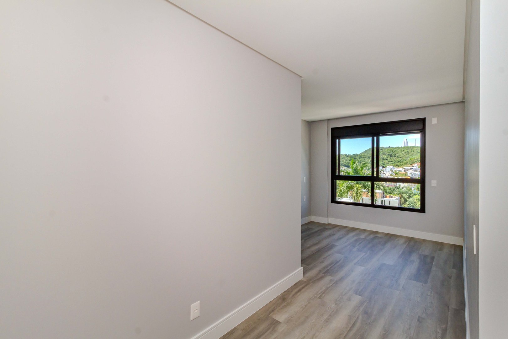 Apartamento no Edifício Dusseldorf à venda na Praia Brava — foto 26