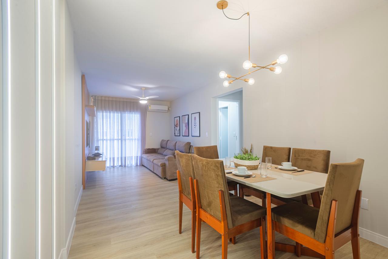 Apartamento Mobiliado no Edifício Residencial Amazonas à venda no centro de Balneário Camboriú