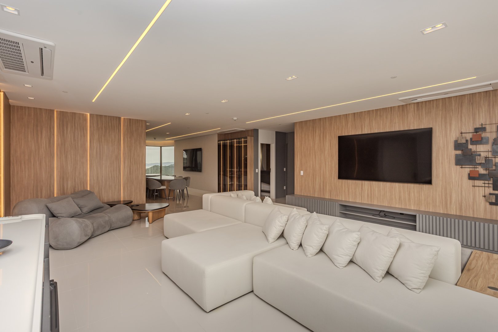 Apartamento no Edifício Yachthouse à venda em Barra Sul, Balneário Camboriú — foto 6