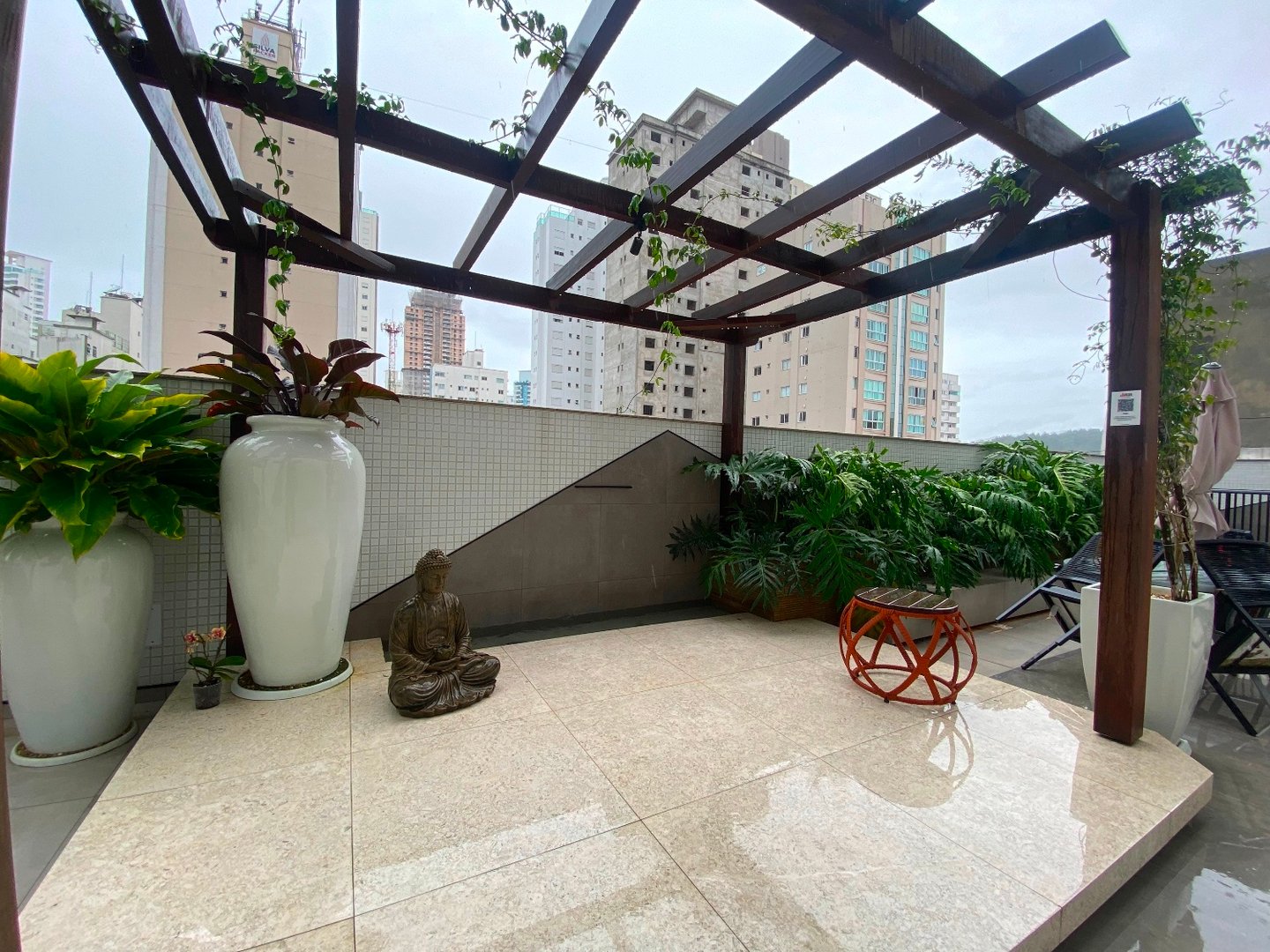 Apartamento no Edifício Porto Rotterdam à venda na Barra Sul em Balneário Camboriú — foto 16
