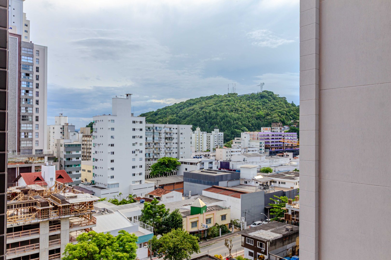 Apartamento no Edifício Kirra Residence à venda no centro de Balneário Camboriú — foto 5