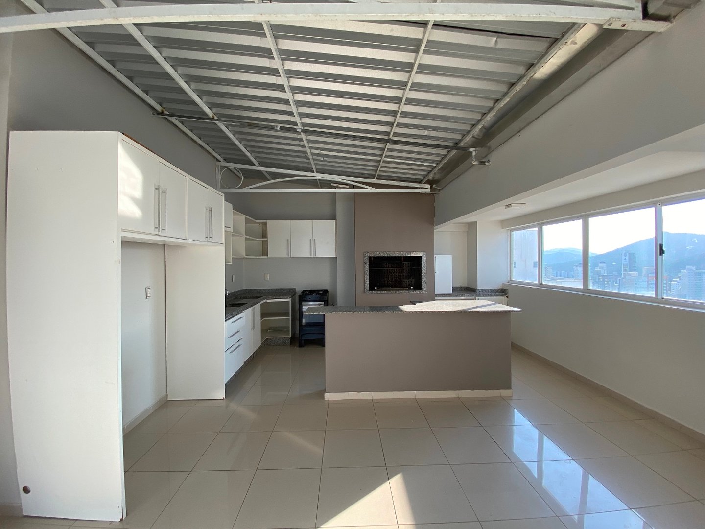 Cobertura Triplex no Edifício Marquês de Olinda à venda no centro de Balneário Camboriú — foto 37