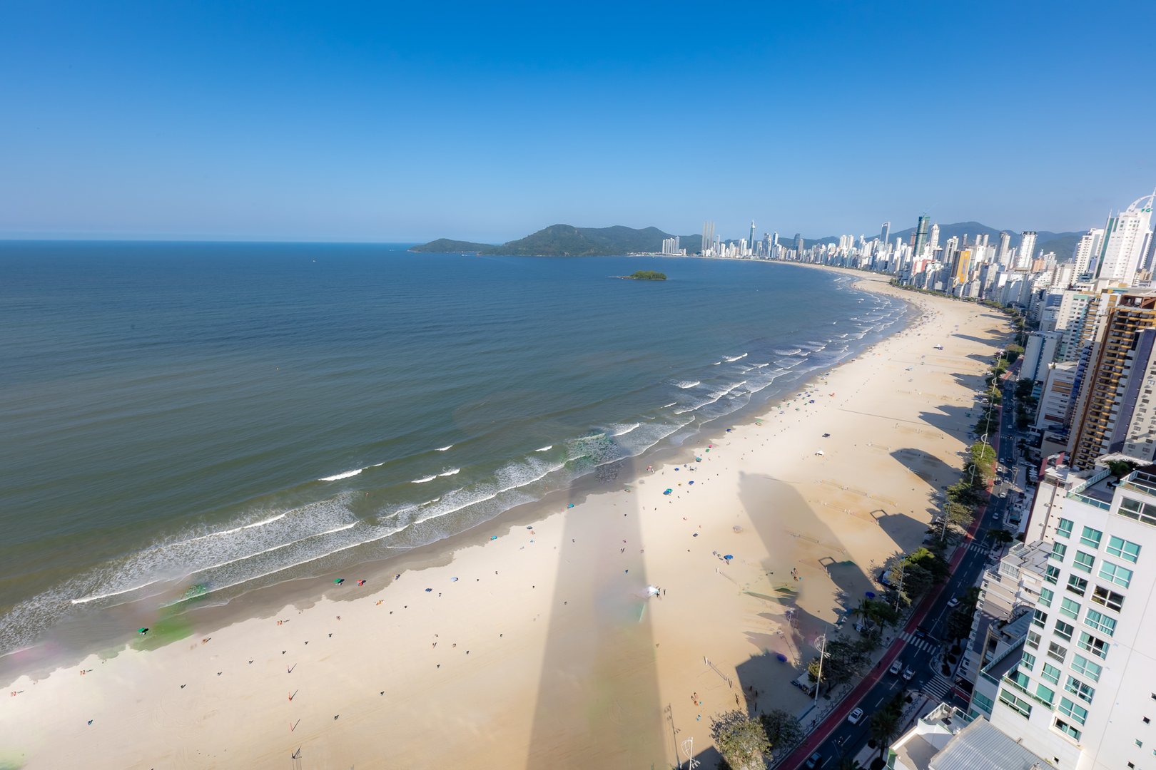 Apartamento Frente Mar no Edifício Boreal Tower à venda no centro de Balneário Camboriú — foto 4