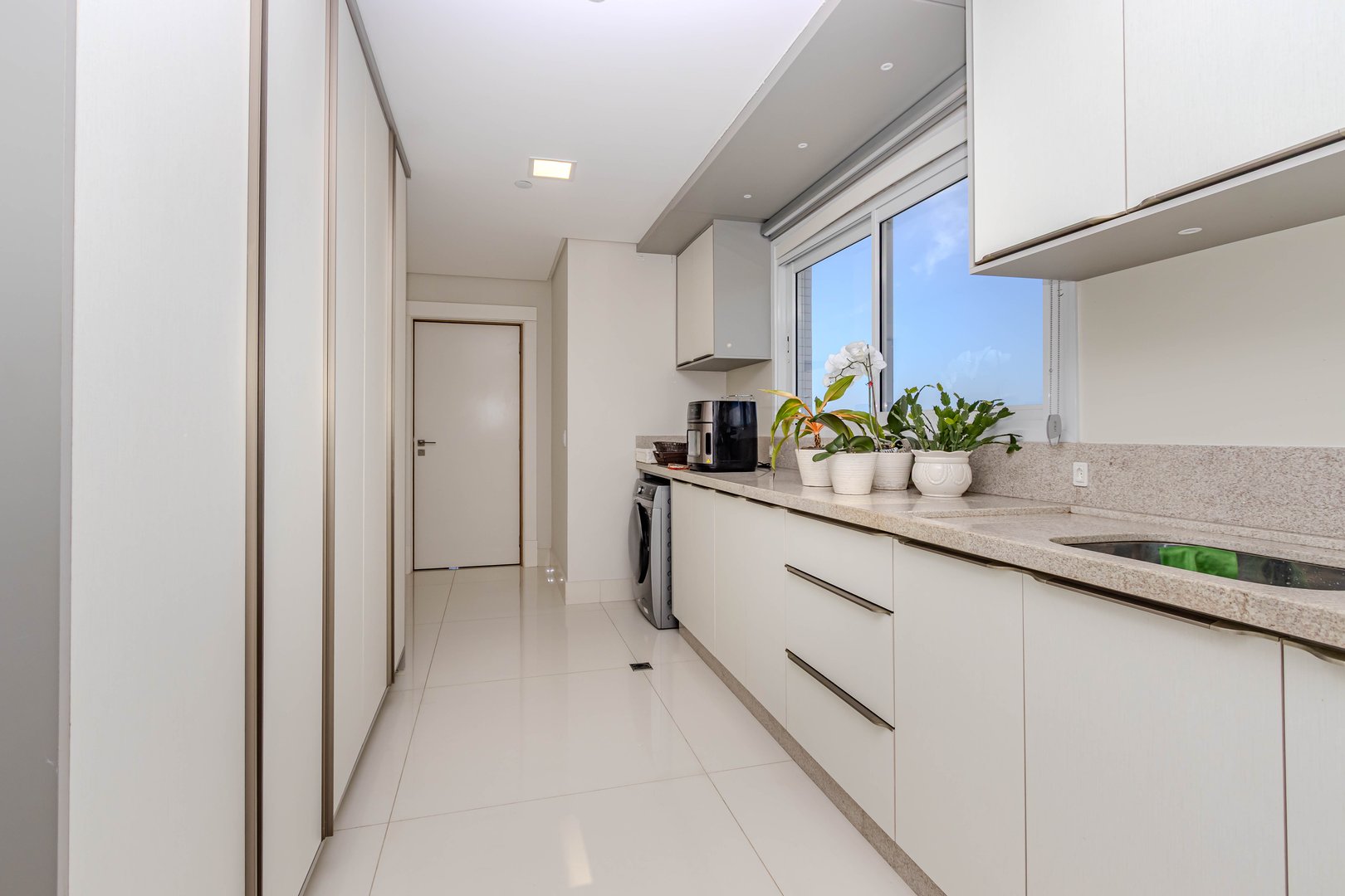 Apartamento Frente Mar no Edifício Epic Tower à venda na Barra Sul em Balneário Camboriú — foto 21