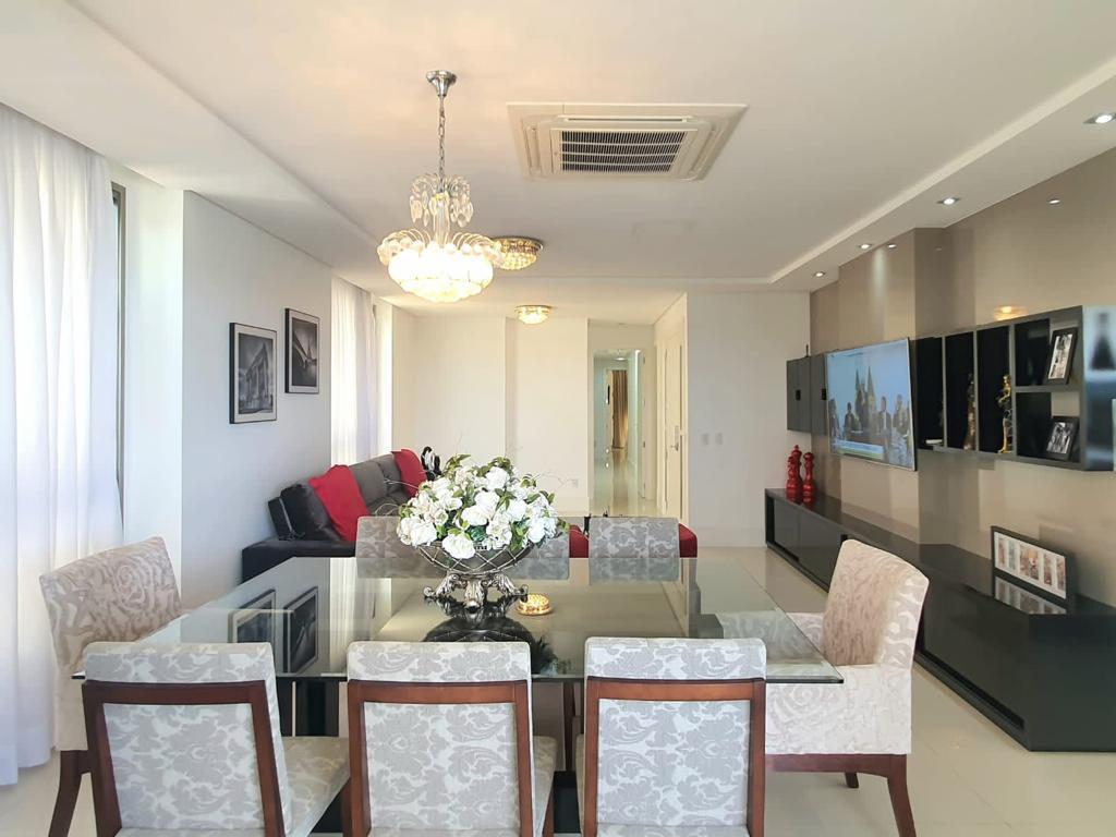 Apartamento no Edifício Don Alfonso à venda no centro de Balneário Camboriú — foto 9