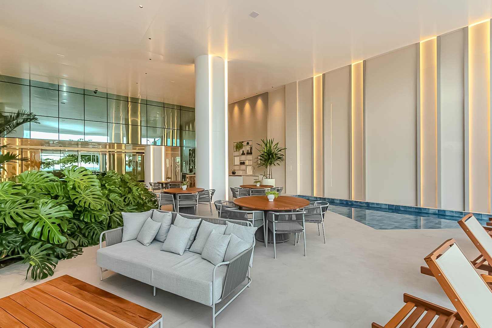 Apartamento Frente Mar no Edifício One Tower à venda no centro de Balneário Camboriú — foto 39
