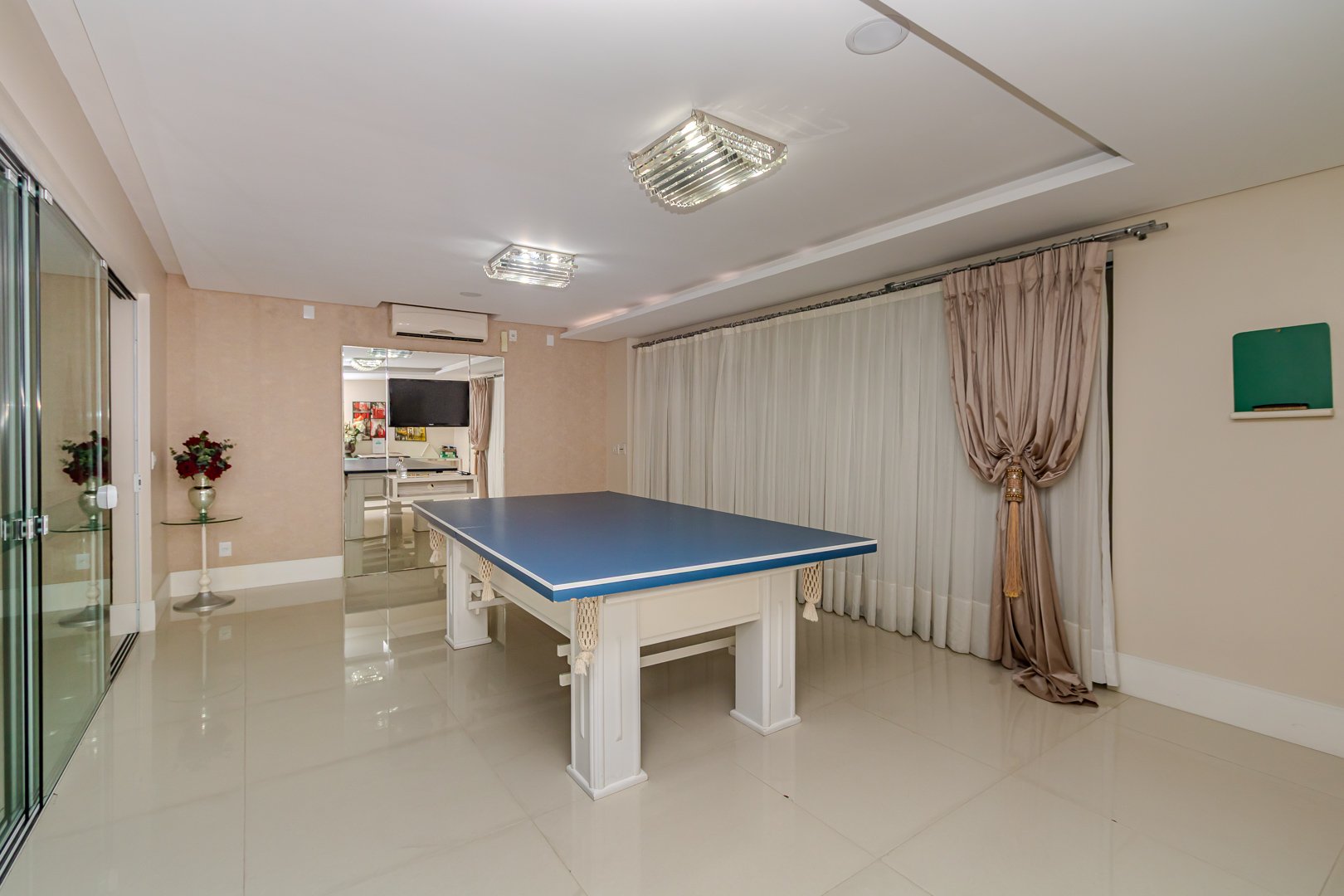 Apartamento no Edifício De La Torre à venda no centro de Balneário Camboriú — foto 29