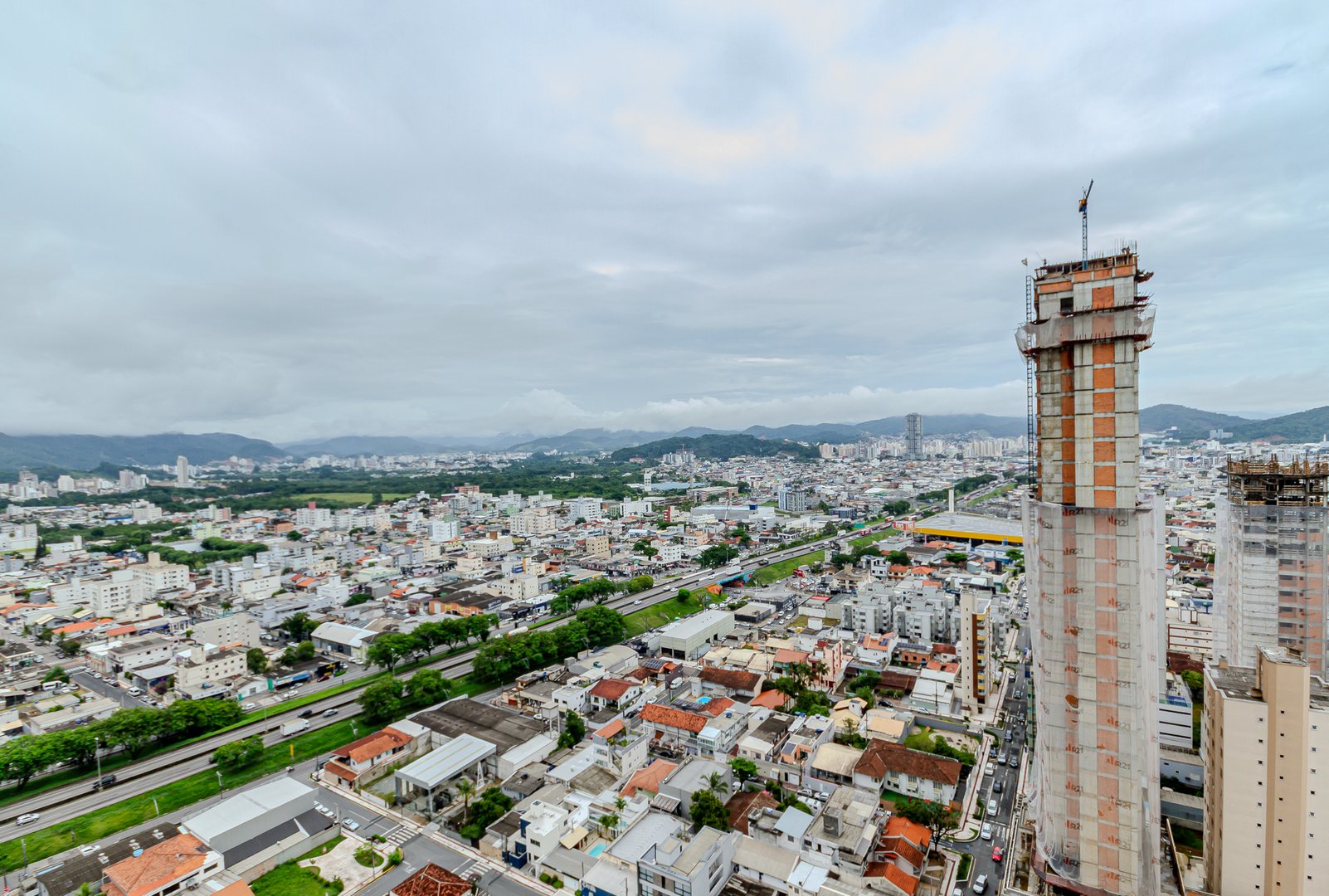 Apartamento no Edifício Florence Garden à venda na Barra Sul de Balneário Camboriú — foto 20