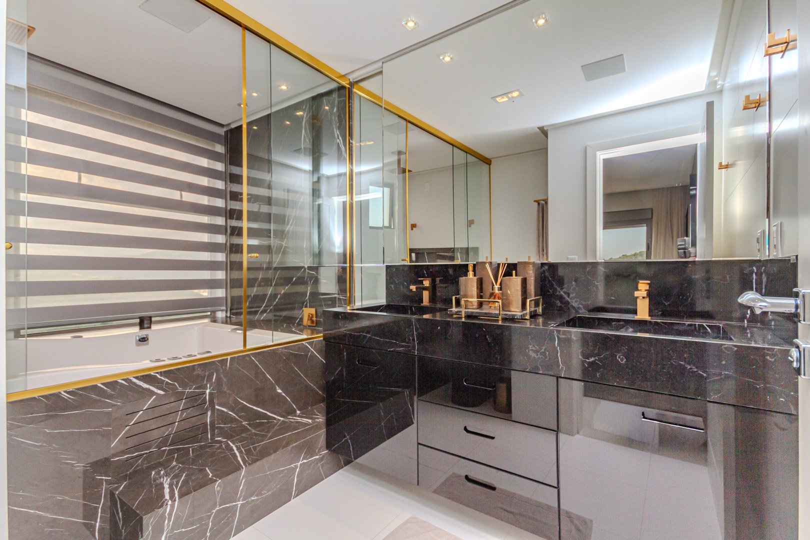 Apartamento no Edifício Baturité Lounge House à venda em Barra Sul, Balneário Camboriú — foto 19